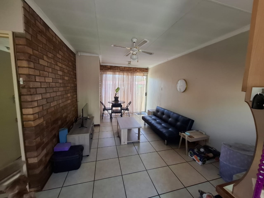 2 Bedroom Property for Sale in Hospitaalpark Free State